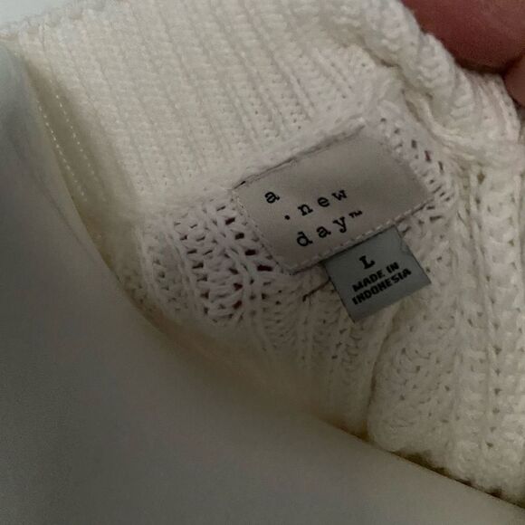 A New Day V neck Knit Sweater pullover - Picture 8 of 10